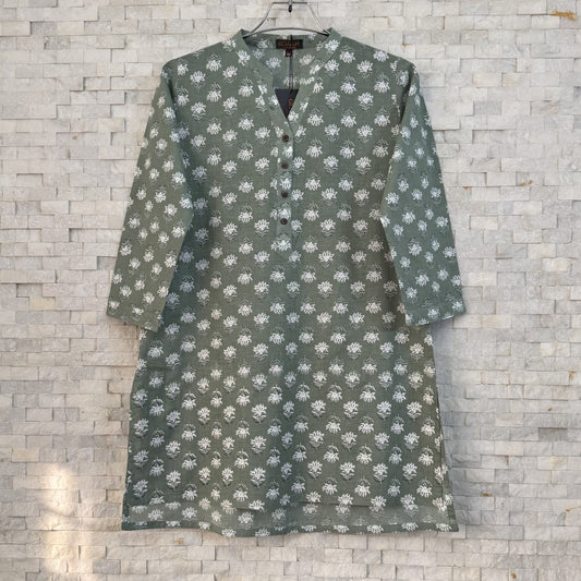 Jaipuri Cotton Short Kurti – Sage Green & White Floral Print | SK0042